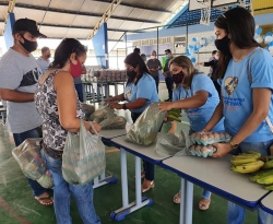 Patos inicia entrega de kits de alimentação para alunos da rede municipal