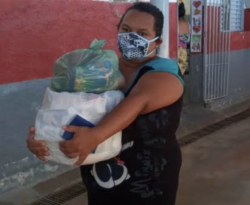 Prefeitura de Cajazeiras entrega novas cestas básicas em programas sociais 