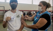 João Pessoa segue com vacinação contra a Covid-19 nesta segunda-feira aplicando a 2ª dose 