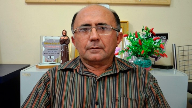 Nove vereadores de Cajazeiras faltam a sessão do centenário do Monsenhor Gualberto e padre faz crítica dura: "Eu tenho pena"
