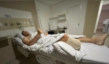 Homem mais alto do Brasil agradece apoio e orações: "Cirurgia que amputou perna foi um sucesso"