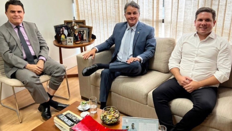 Efraim se reúne com Hugo Motta e Wilson Santiago: "Debatemos o cenário político nacional e estadual"