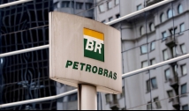 Bolsonaro diz que demissão de Silva e Luna da Petrobras é "de rotina"