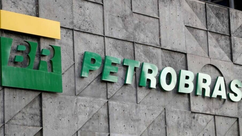 Lula: Petrobras trabalha para atender interesse dos acionistas em NY