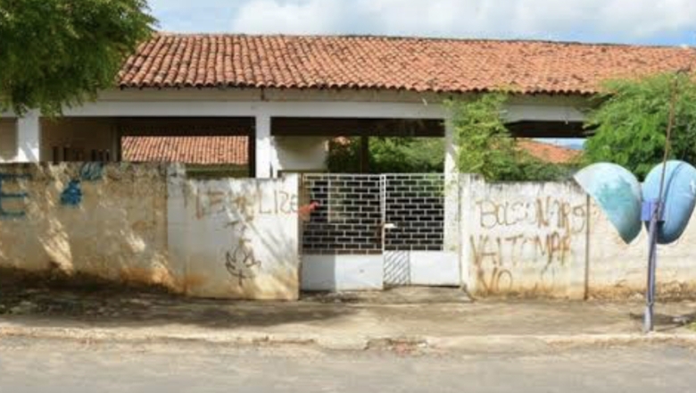 ‘A sede da Fundac que está desativada será construída a regional da Cagepa de Cajazeiras’, revela deputado 