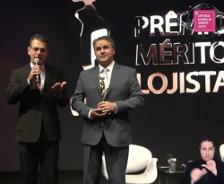 Efraim Filho e Jair Bolsonaro são os grande homenageados no maior encontro do varejo nacional