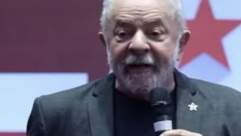 Lula volta a falar em regulação da mídia e cita licitação em transmissões de eventos