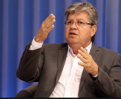 João Azevêdo destaca ações no Sertão e investimentos em saúde e segurança pública
