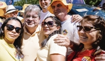Ao lado de João, Chico Mendes participa da Caravana 40 e destaca investimentos em São José de Piranhas, Monte Horebe e Bonito de Santa Fé
