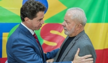 A convite de Lula, Veneziano viaja a São Paulo e pode receber orientação sobre apoio no segundo turno na Paraíba