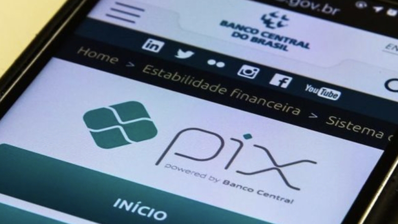 BC muda regras sobre limites noturnos do PIX, e governo pagará aposentadorias pelo sistema 