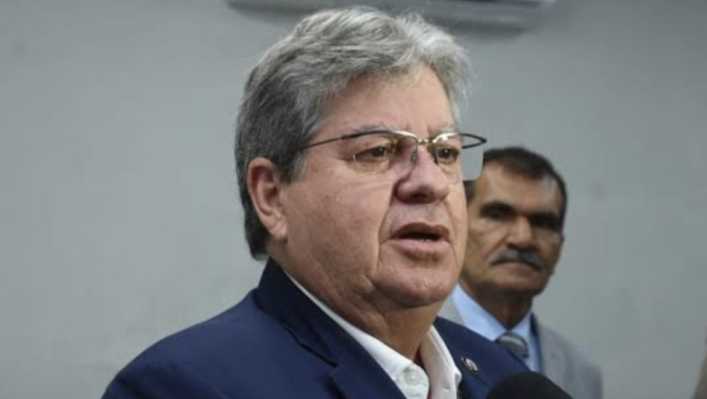 João Azevêdo anuncia folhas de pagamento do mês de dezembro no valor total de R$ 1,2 bilhão 