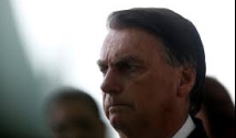 Após despedida em 'live' melancólica, Bolsonaro embarca para Miami