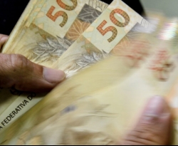 Salário mínimo de R$ 1.320 começa a valer; aposentados do INSS são atreladas ao piso nacional