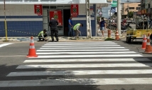 Segurança no Trânsito: Superintendência de Transporte e Trânsito de Sousa renova pintura de faixas de pedestres
