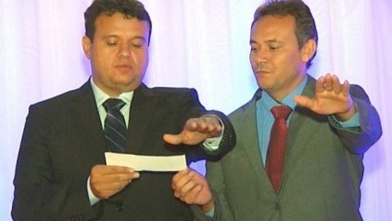 Santa Helena: João Cléber diz que cumpriu todos os compromissos com o ex-prefeito Emanoel Messias e lamenta distanciamento