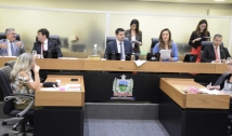 CCJ aprova Medida Provisória que reajusta salários de professores prestadores de serviço