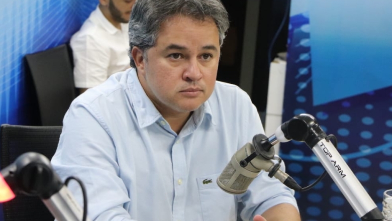 Efraim Filho diz que União Brasil vai entrar na disputa e indicar a vice na chapa de Zé Aldemir, em Cajazeiras 
