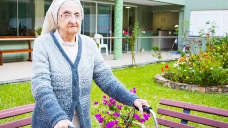Conheça a freira brasileira que é a 3ª pessoa mais velha do mundo; religiosa está com 115 anos