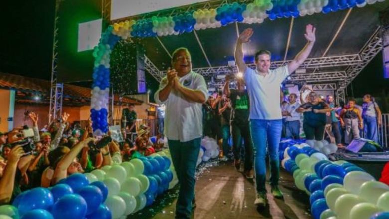 Republicanos oficializa e Nilvan Ferreira assina ficha de filiação; o radialista cajazeirense vai disputar a Prefeitura de Santa Rita