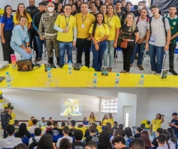 Maio Amarelo: 6ª Ciretran promove ação educativa na Escola Manoel Mangueira, em Cajazeiras