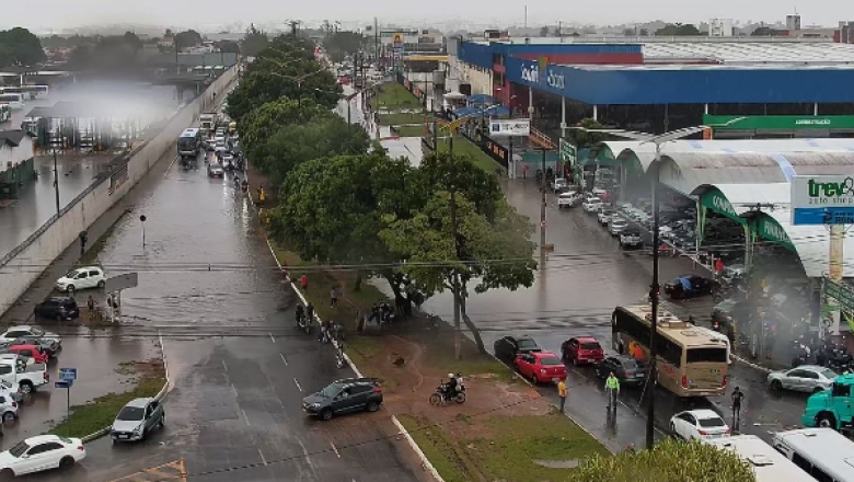 Prefeitura abandona ruas sem drenagem e provoca transtornos em diversos bairros de João Pessoa