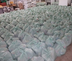Prefeitura de Cajazeiras entrega quatro mil cestas básicas a famílias cadastradas nos CRAS