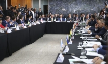 Governo federal elabora plano de recuperação fiscal dos estados, sinaliza Guedes