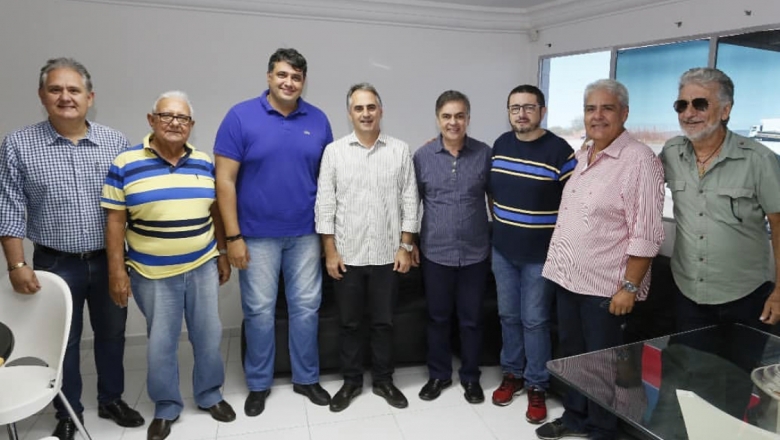 Em Sousa, ex-prefeito André Gadelha anuncia apoio a Lucélio e Cássio Cunha Lima