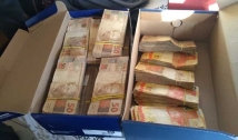 PF encontra dinheiro em caixas de sapato durante operação em Prefeitura