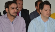 Carlos Antônio e Júnior Araújo, uma dupla que observa a montagem do governo João - Por Gilberto Lira