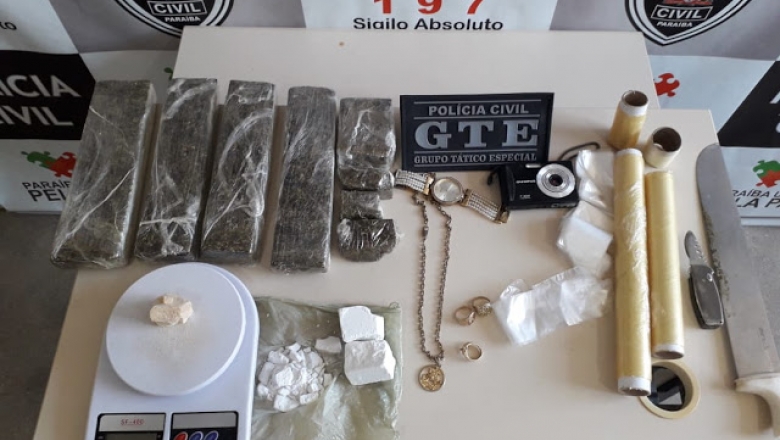 Presos suspeitos de traficar drogas em Cajazeiras