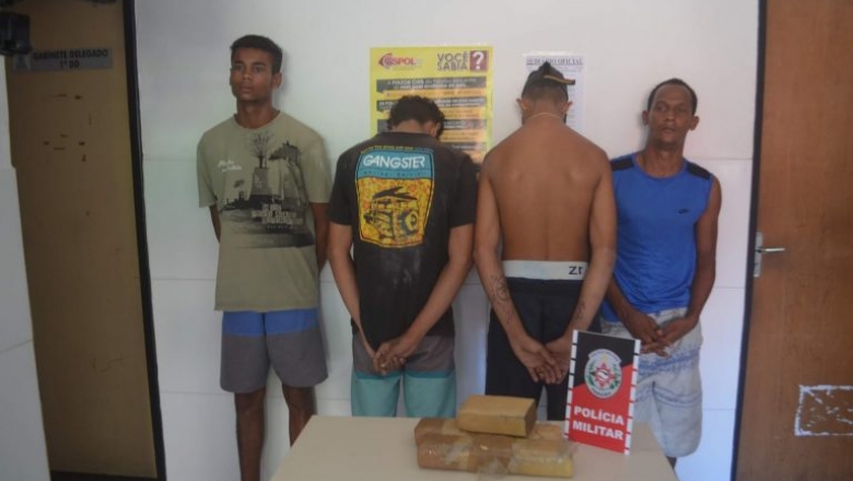 Quatro homens são presos com dois quilos de maconha em Cajazeiras; dois são menores de idade