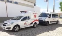 Prefeitura de Cajazeiras adquire nova ambulância e uma Van para a Secretaria de Saúde
