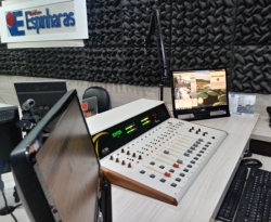 Rádio Espinharas de Patos inicia programação depois da migração de AM para FM