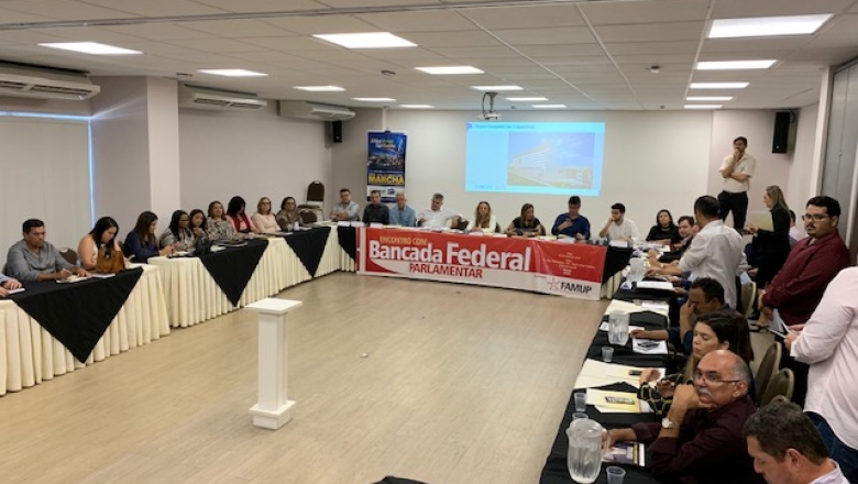 Wilson Filho, Júnior Araújo e Dra. Paula avaliam como positiva reunião da FAMUP; assista entrevistas