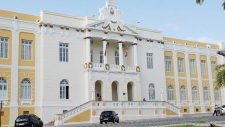 Câmara Criminal mantém prisão domiciliar de empresário denunciado na ‘Operação Papel Timbrado’