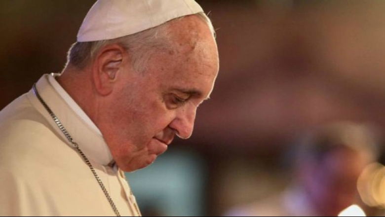 Papa diz que “cultura de ódio” de governantes atuais lembra Hitler