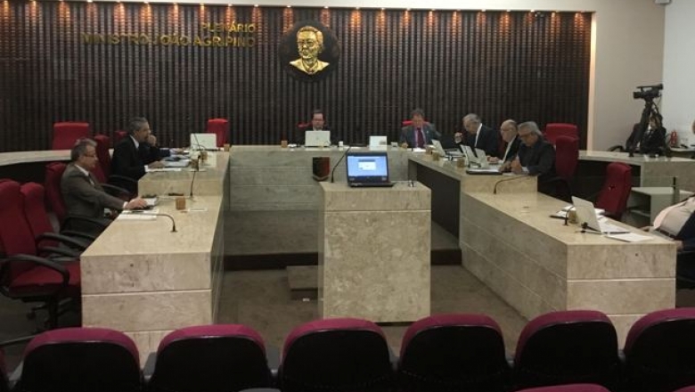TCE aprova contas de 2017 de Triunfo e reprova contas de 2015 de duas prefeituras