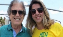 Candidata do PSL em Pernambuco comprou 5 milhões de panfletos a 48 horas da eleição, revela jornal