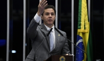 Na Tribuna, Senador Veneziano Vital critica medidas do governo federal que afetam a Educação no Brasil